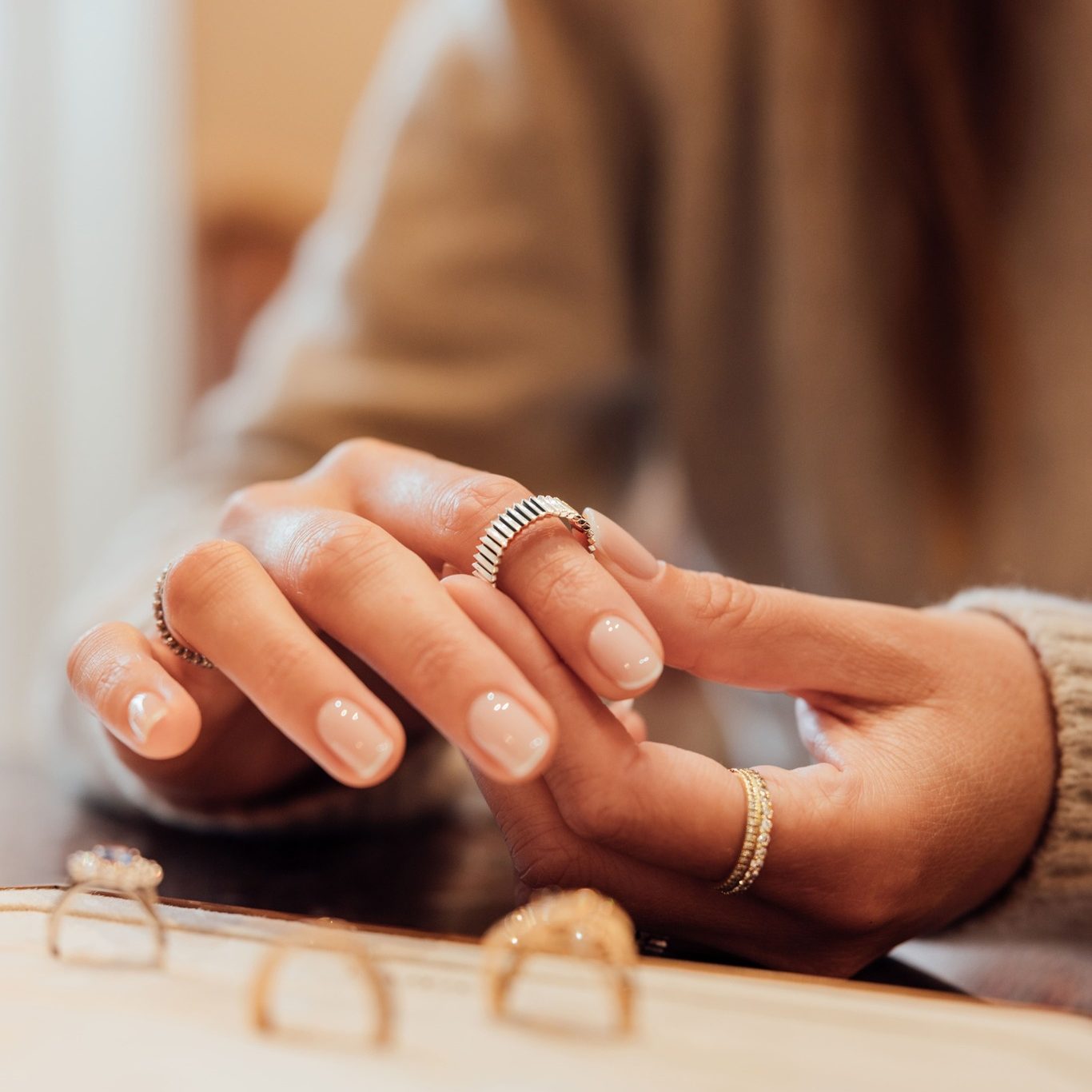 ENTAILLE M RING IN WHITE GOLD